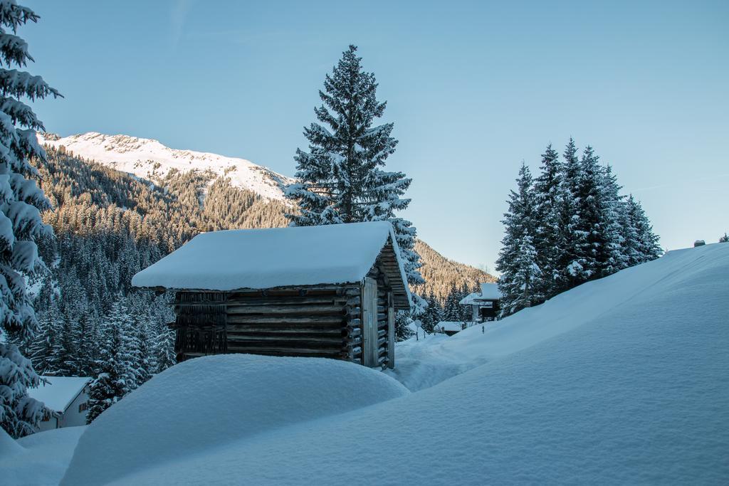 Hotel Bradabella - Montafon ガルゲレン エクステリア 写真